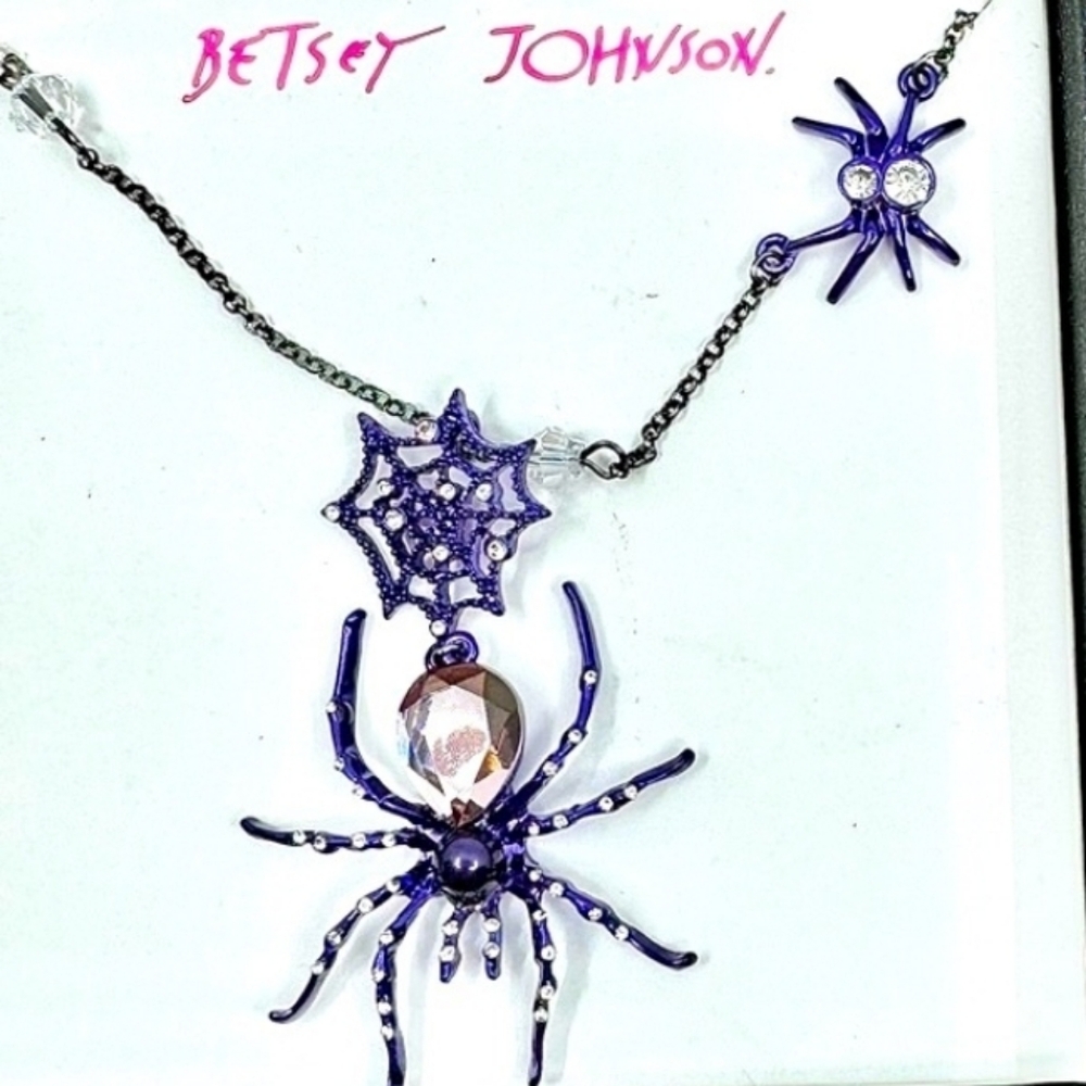 🧚‍♀️Betsey Johnson "Rich Witch" Goth Purple Spider Necklace NWT/NIB